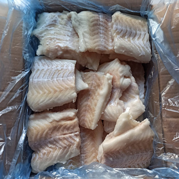 Фото Cod fillet without skin (central part) from chilled raw materials