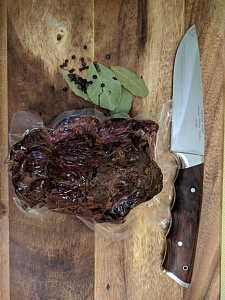 Превью Bear meat baked in tandoor