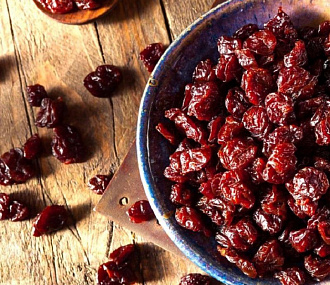 Dried cranberries 100 g