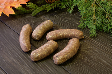 Фото Wild boar sausages for frying