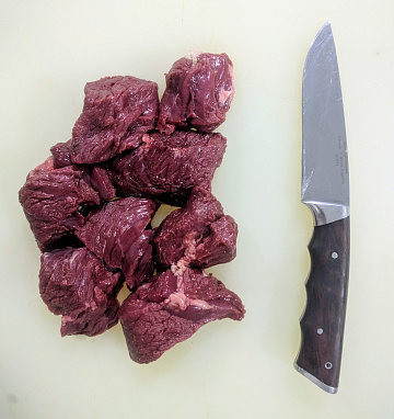 Фото Bear meat goulash