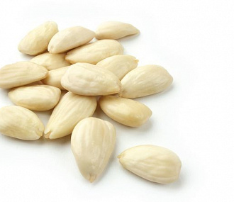 Peeled almonds (250 g)